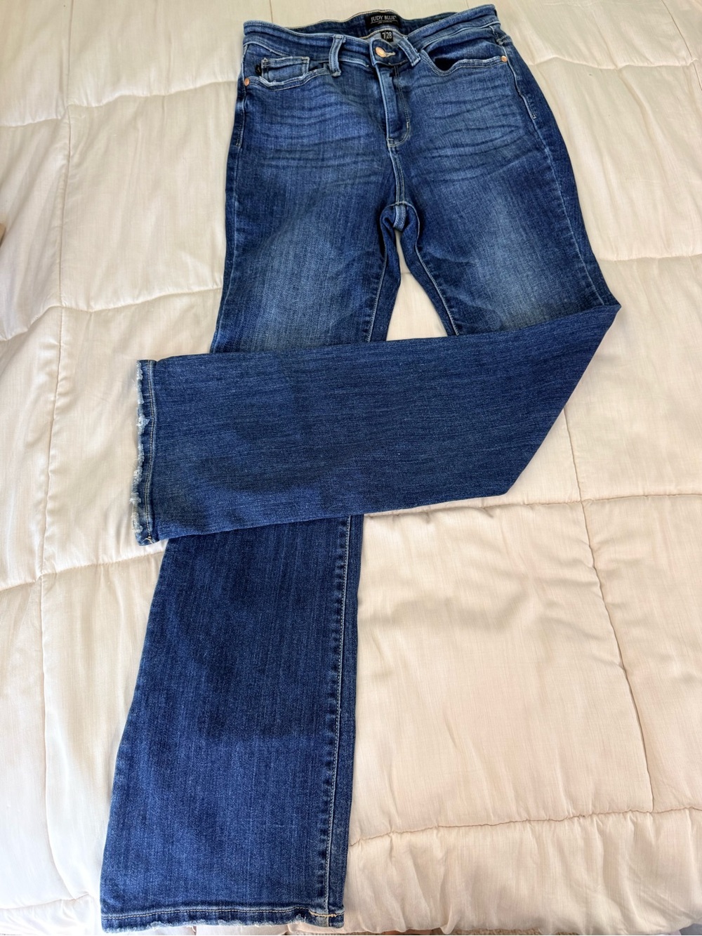 Judy Blue Boot cut medium wash denim jeans comfy some stretch tall 28x31